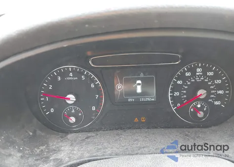 2016 Kia Sorento 3.3L Ex z USA, uszkodzony, nr VIN 5XYPHDA58GG142044